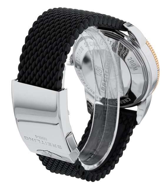 Breitling SuperOcean Heritage B20 Automatic 42 UB2010 Image 3